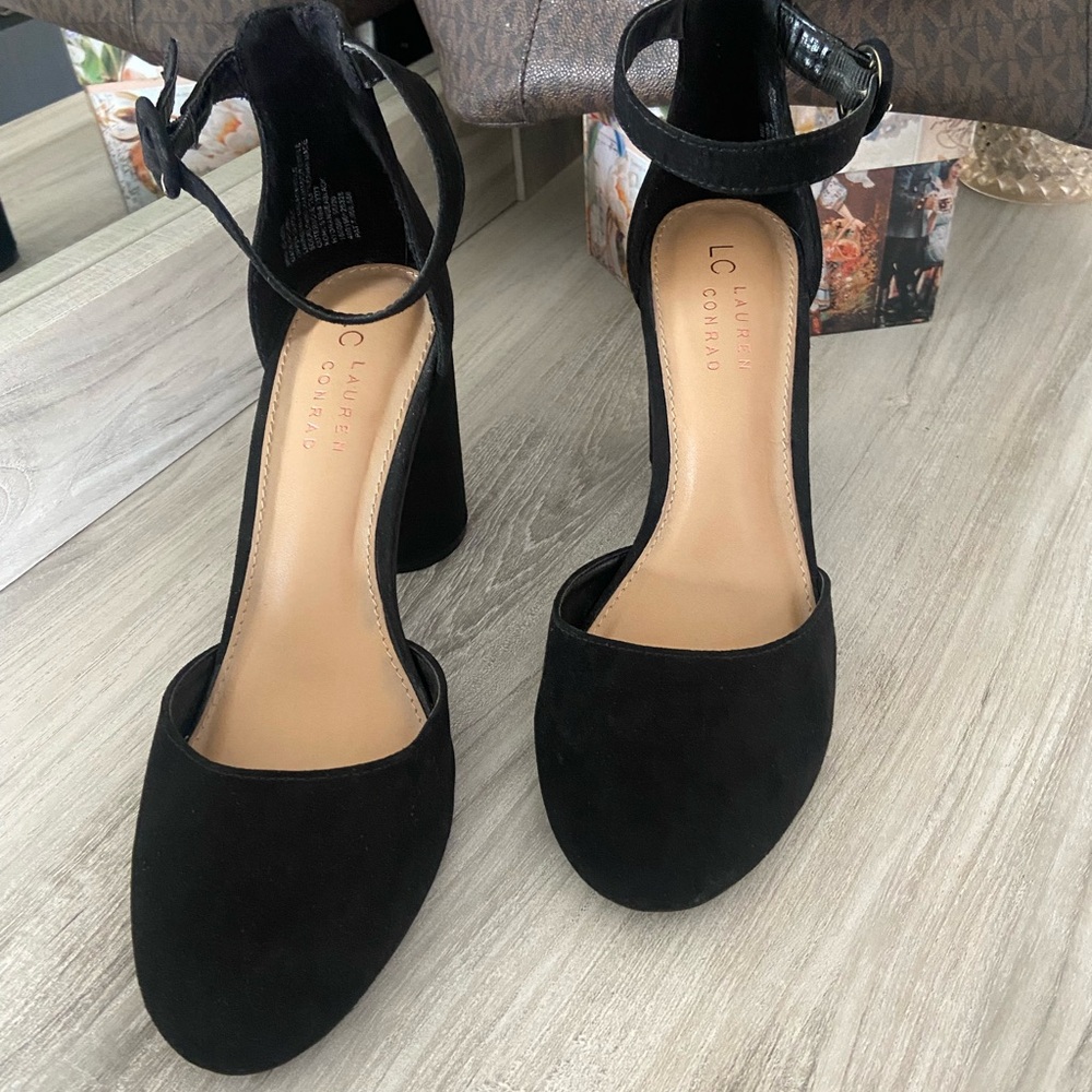LC Lauren Conrad Black Suede Ankle Strap Heels - Picture 2 of 9